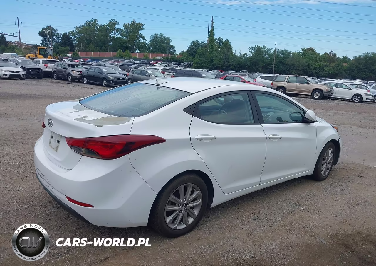 2016 Hyundai Elantra Se VIN:5NPDH4AE6GH684867 - 4
