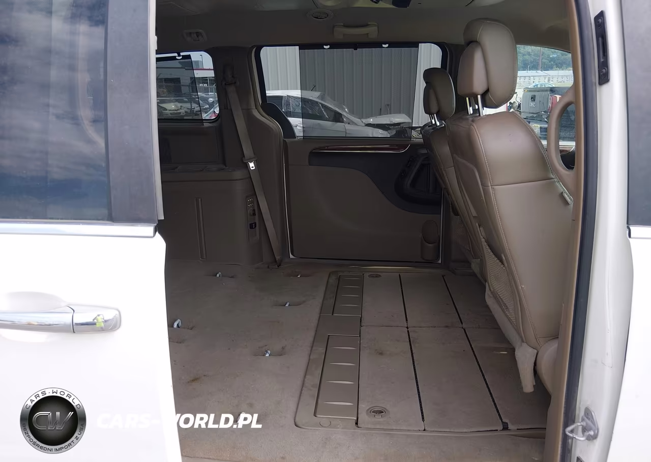 2011 Chrysler Town & Country Limited VIN:2A4RR6DG4BR656230 - 8