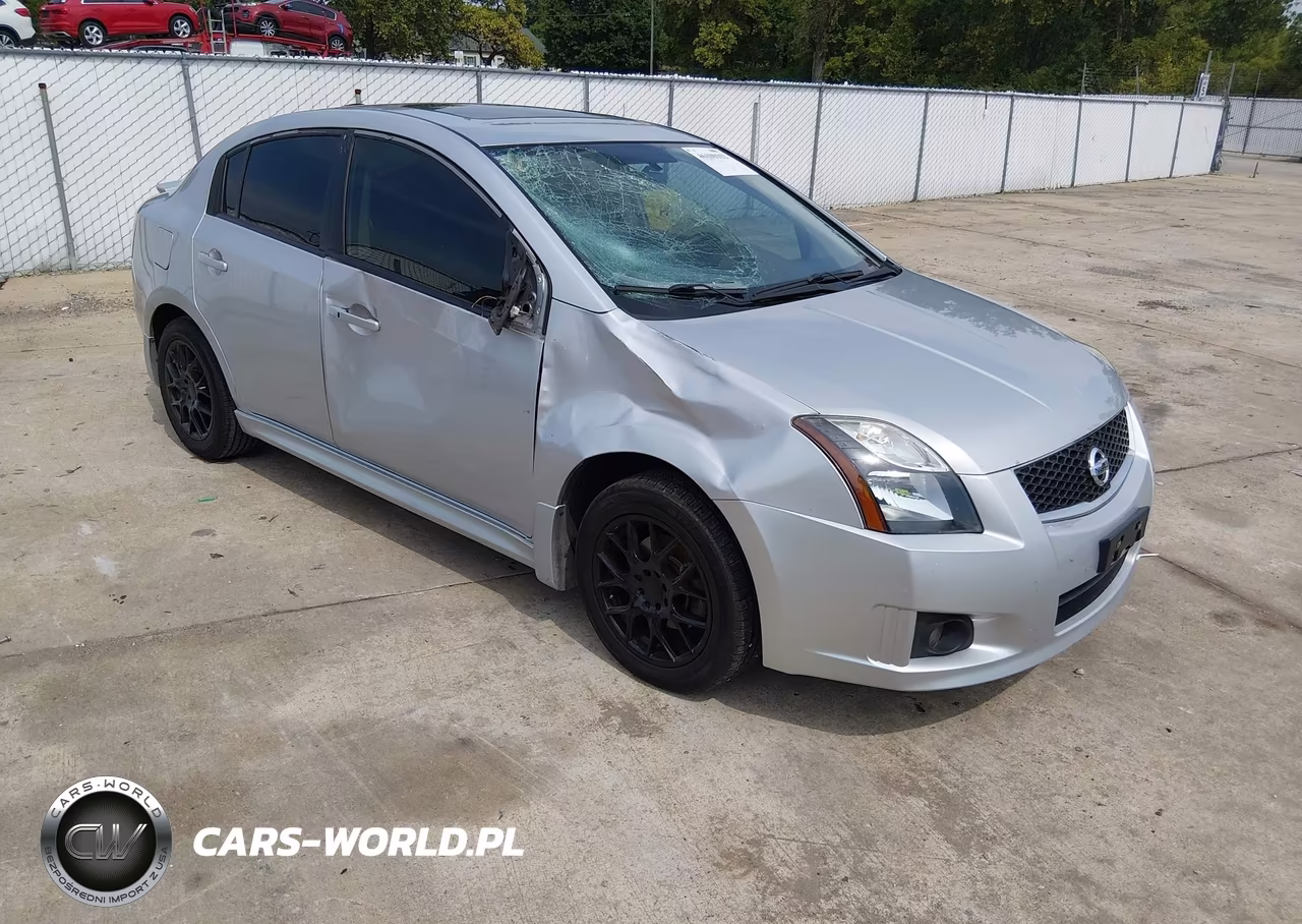 2012 Nissan Sentra 2.0 Sr – zdjęcie 1 z 12