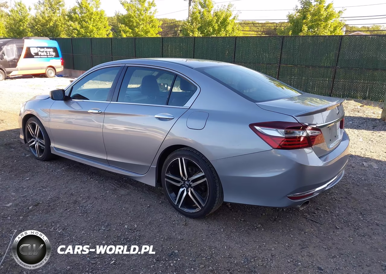 2016 Honda Accord Sport VIN:1HGCR2F59GA143665 - 3