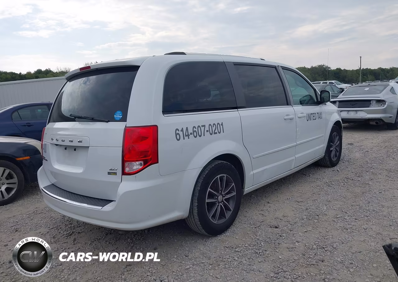 2017 Dodge Grand Caravan Sxt VIN:2C4RDGCG5HR800100 - 4