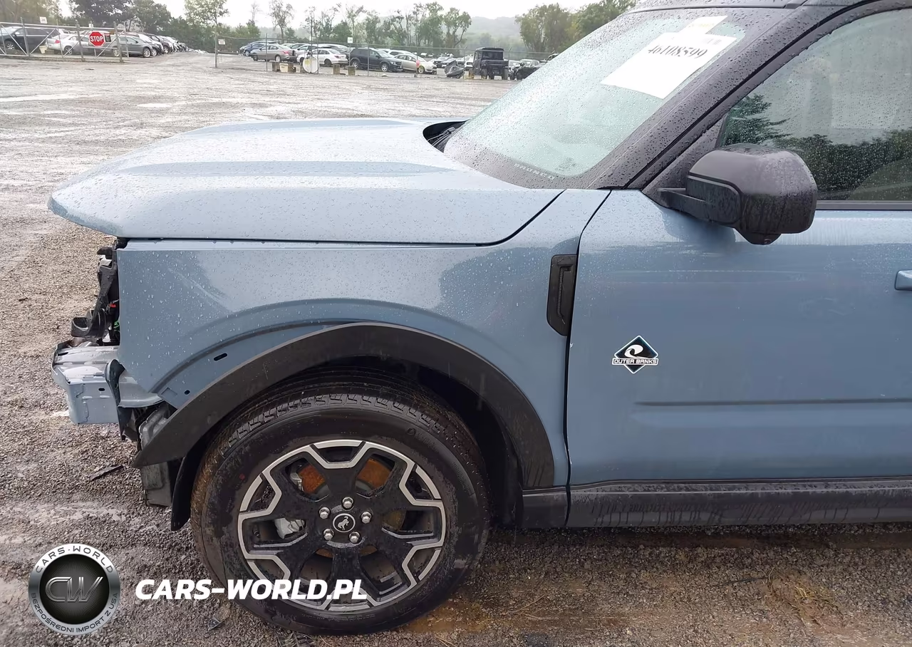 2025 Ford Bronco Sport Outer Banks VIN:3FMCR9CN5SRF71349 - 18