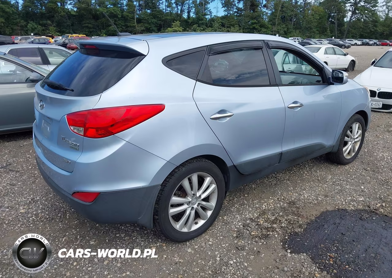 2010 Hyundai Tucson Limited VIN:KM8JUCAC4AU061232 - 4