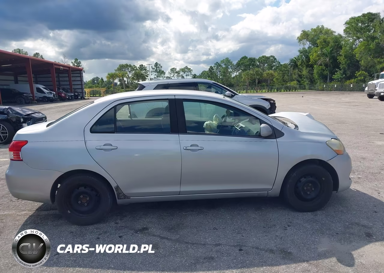 2007 Toyota Yaris VIN:JTDBT923X71094968 - 13