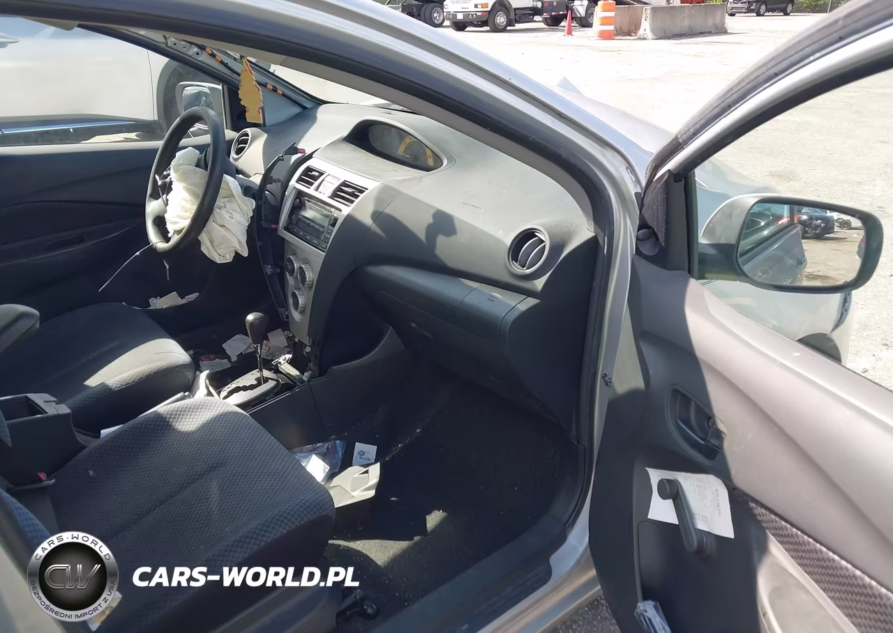 2007 Toyota Yaris VIN:JTDBT923X71094968 - 5