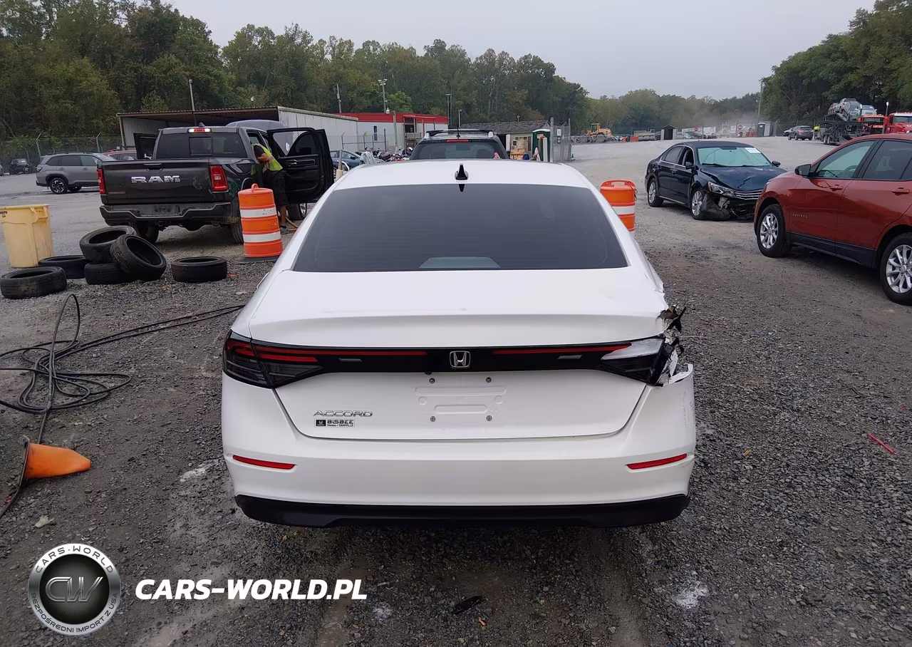 2025 Honda Accord Se VIN:1HGCY1F49SA086638 - 16