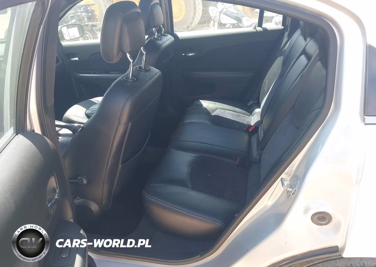 2012 Chrysler 200 S VIN:1C3CCBHG6CN116591 - 8