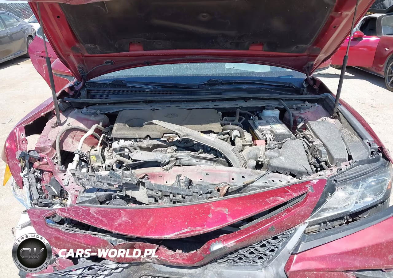 2018 Toyota Camry Se VIN:4T1B11HK2JU660726 - 10