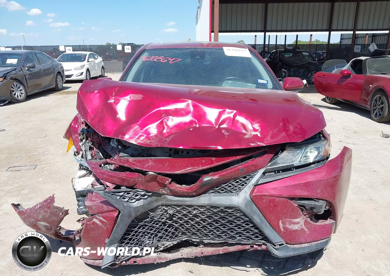 2018 Toyota Camry Se VIN:4T1B11HK2JU660726 - 12