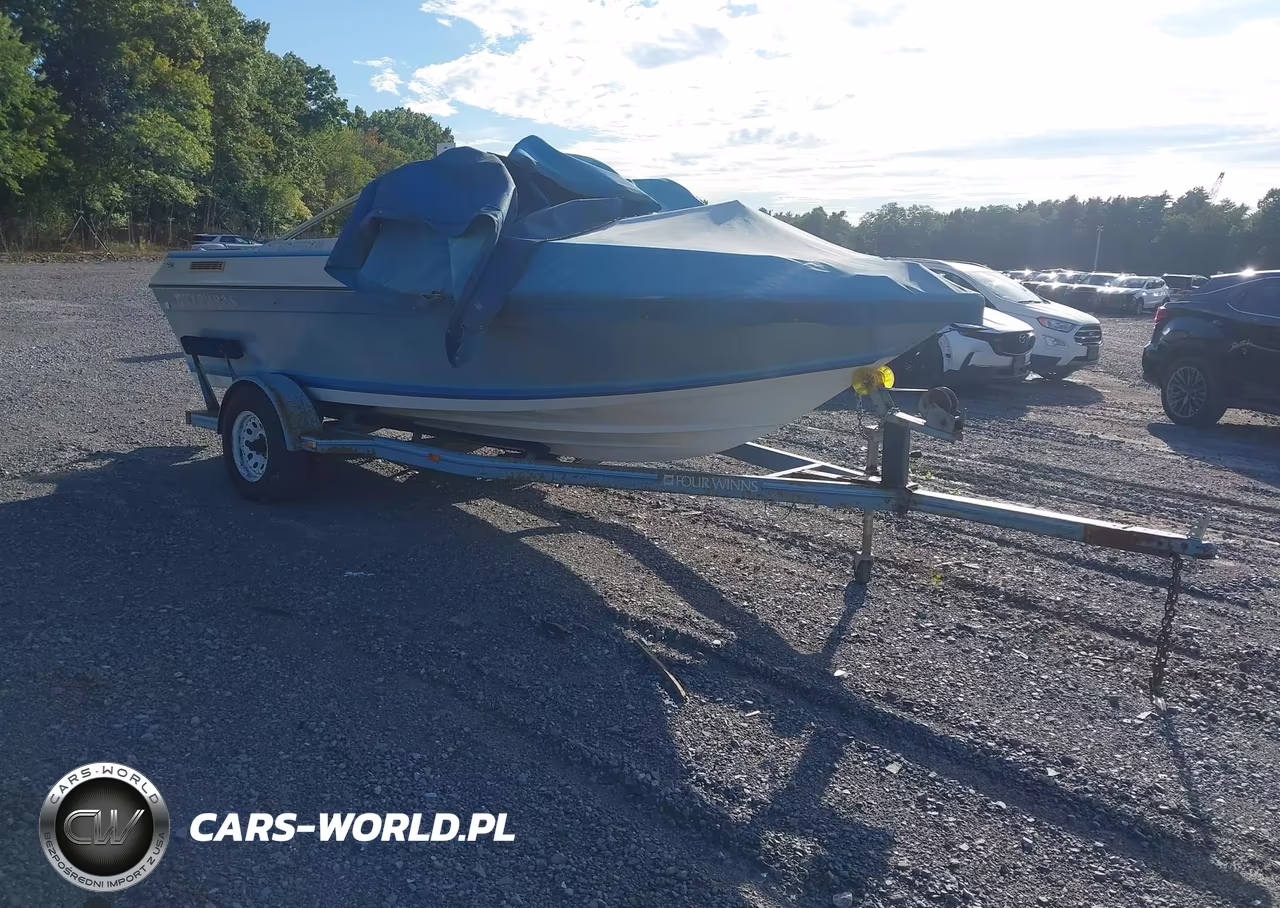 1988 Four Winns 16 Feet – zdjęcie 1 z 18