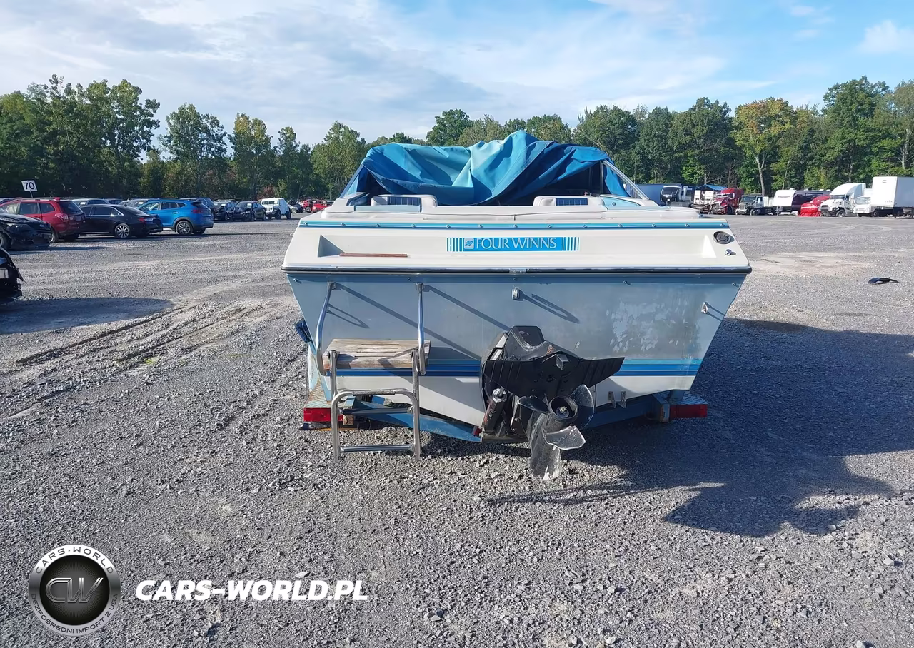 1988 Four Winns 16 Feet VIN:4WNTA051E888 - 16