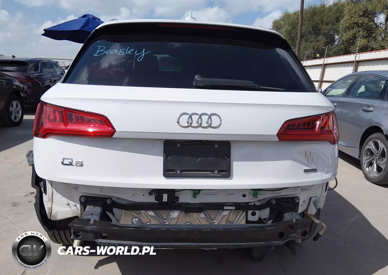 2019 Audi Q5 45 Premium VIN:WA1ANAFY1K2059410 - 6