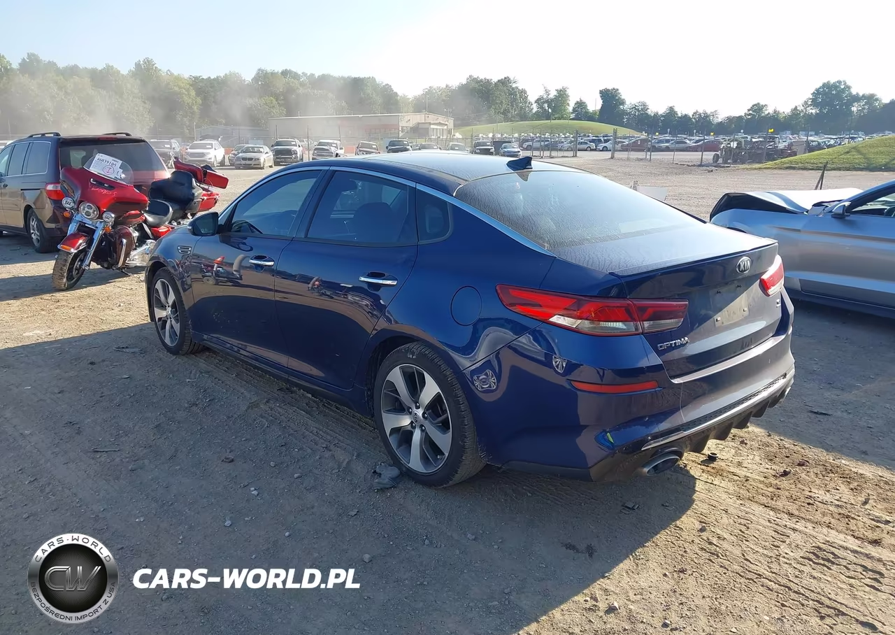 2019 Kia Optima S VIN:5XXGT4L37KG306195 - 3