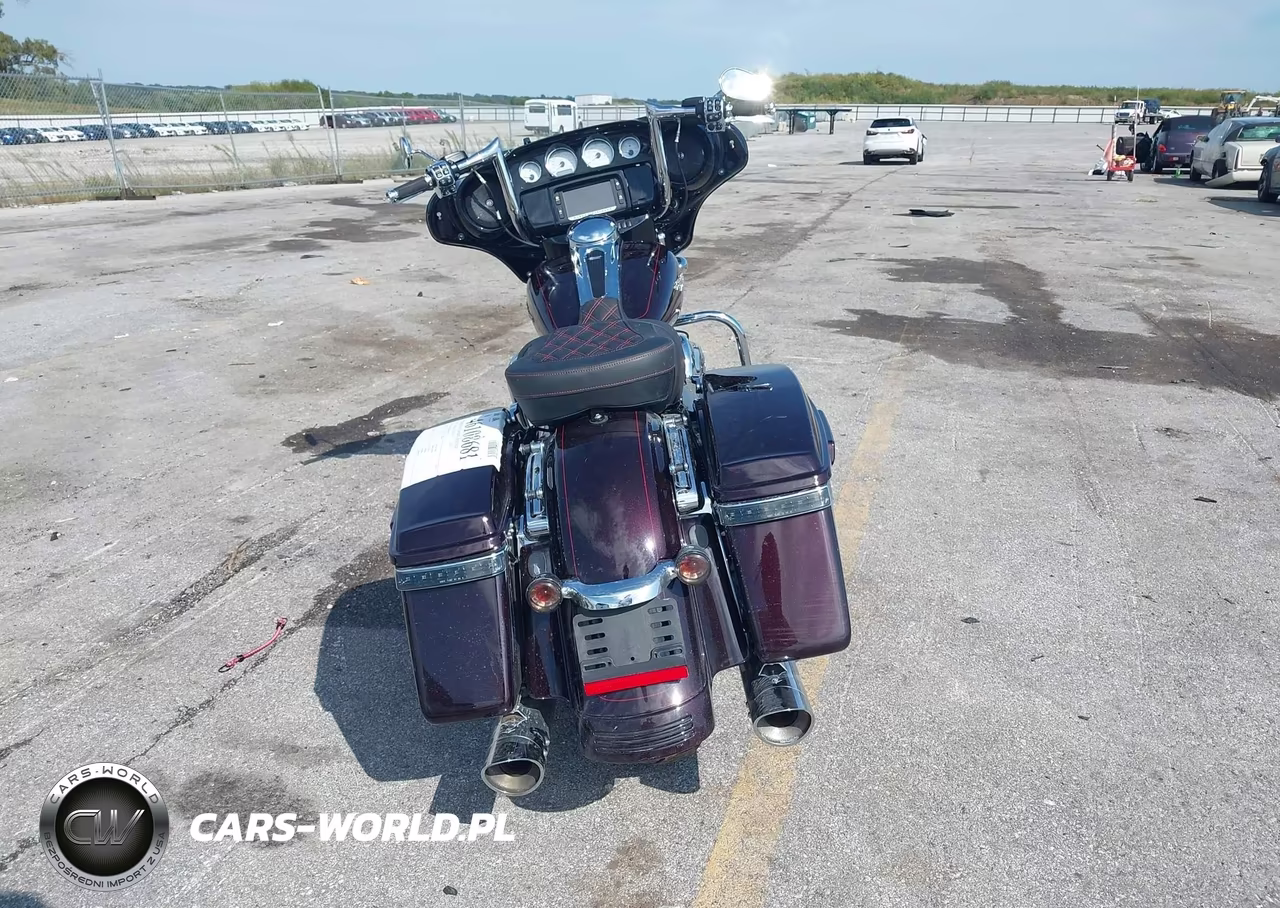 2014 Harley-Davidson Flhxs Street Glide Special VIN:1HD1KRM14EB617529 - 6