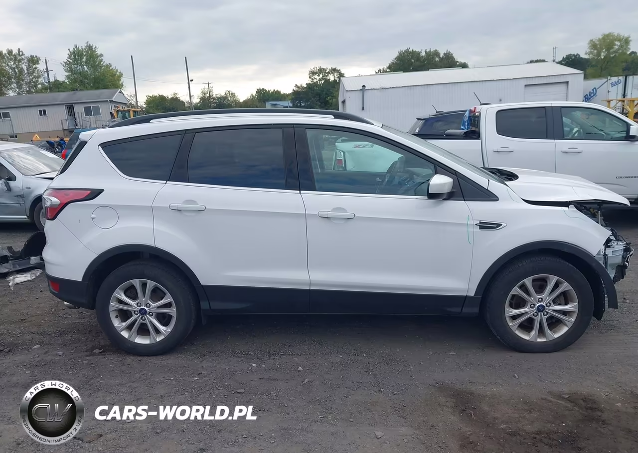 2018 Ford Escape Se VIN:1FMCU9GD8JUA26849 - 13