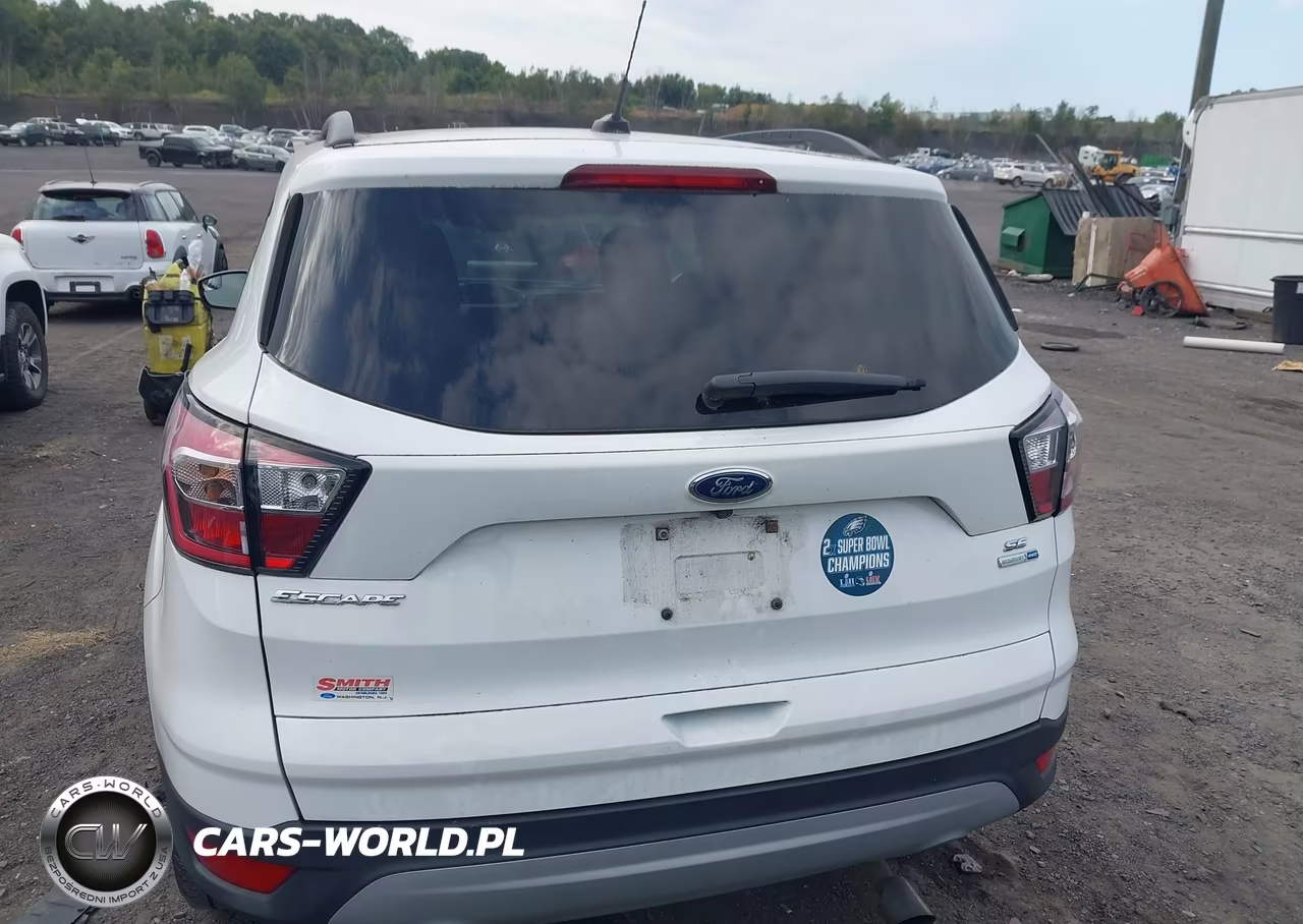 2018 Ford Escape Se VIN:1FMCU9GD8JUA26849 - 16