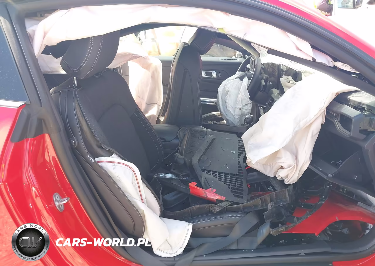 2026 Ford Mustang Ecoboost VIN:1FA6P8TH1T5110302 - 5