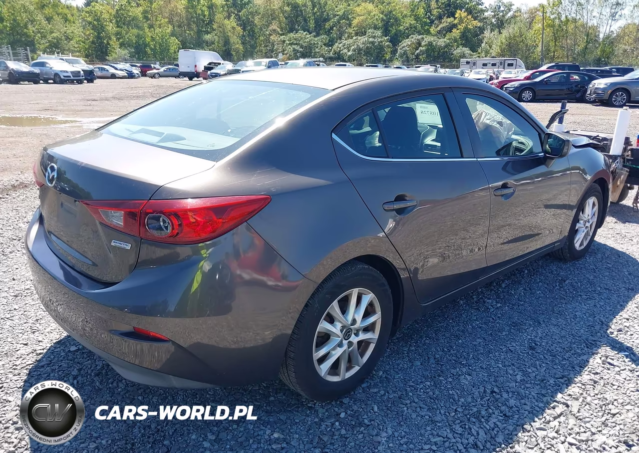 2016 Mazda Mazda3 I Sport VIN:3MZBM1U71GM258641 - 4