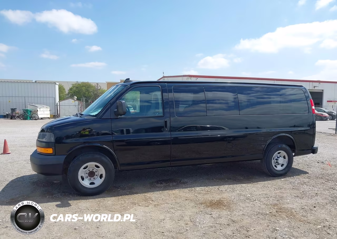 2019 Chevrolet Express 3500 Ls VIN:1GAZGNFG1K1323385 - 18