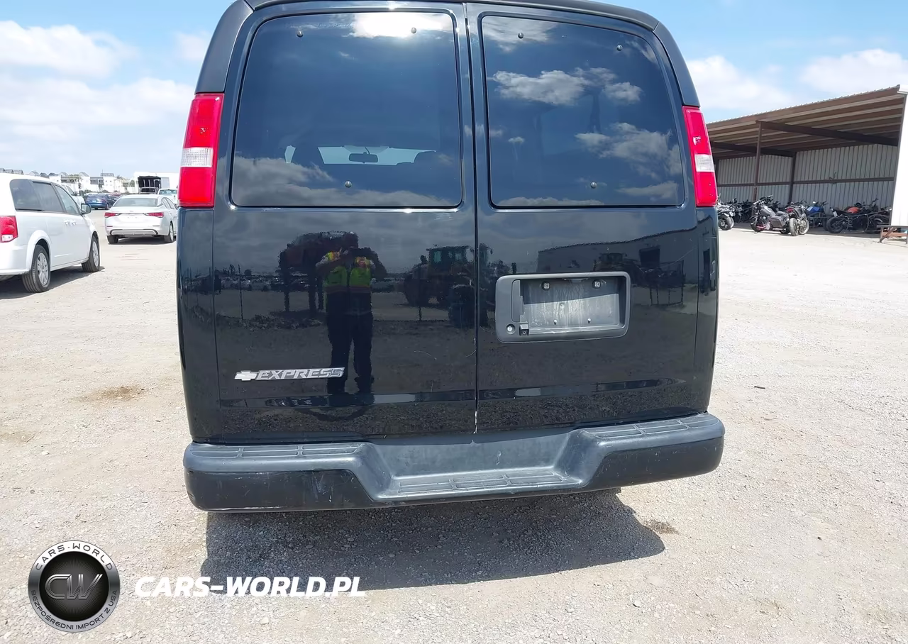 2019 Chevrolet Express 3500 Ls VIN:1GAZGNFG1K1323385 - 6