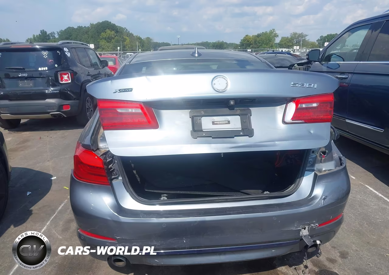 2018 BMW 530I xDrive VIN:WBAJA7C52JWA73712 - 17