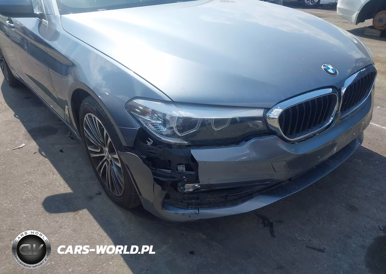 2018 BMW 530I xDrive VIN:WBAJA7C52JWA73712 - 18