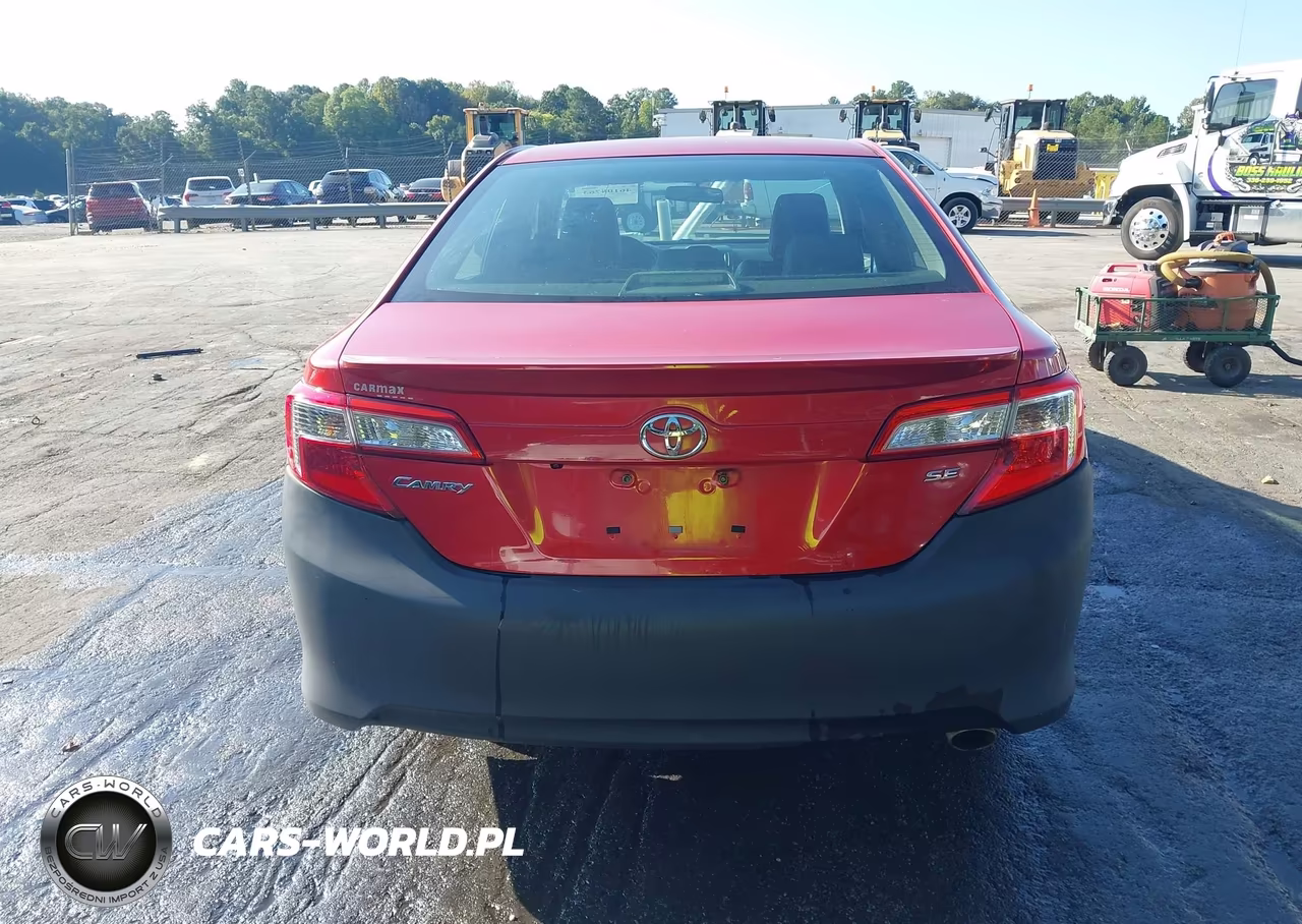 2014 Toyota Camry Se VIN:4T1BF1FK8EU791363 - 16