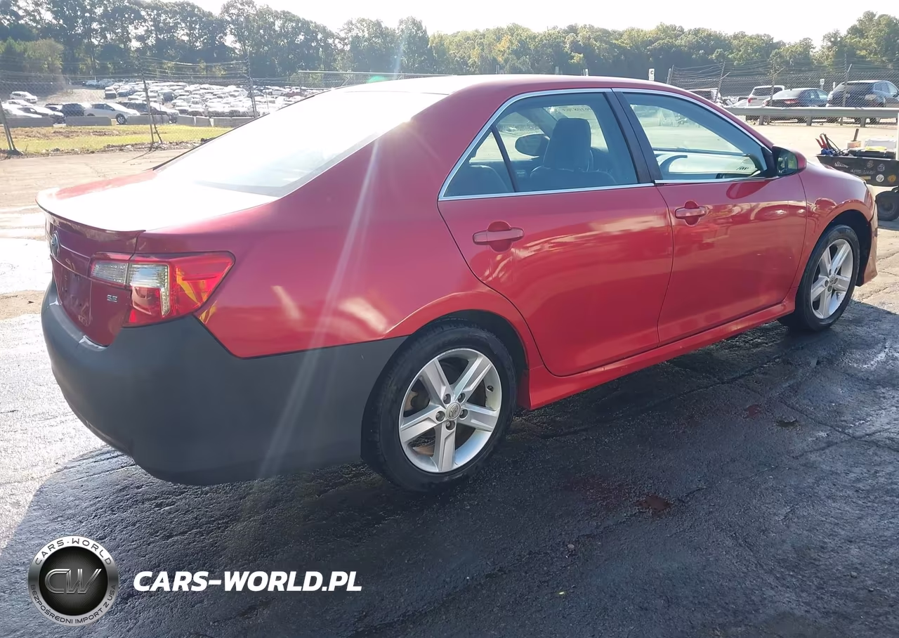 2014 Toyota Camry Se VIN:4T1BF1FK8EU791363 - 4