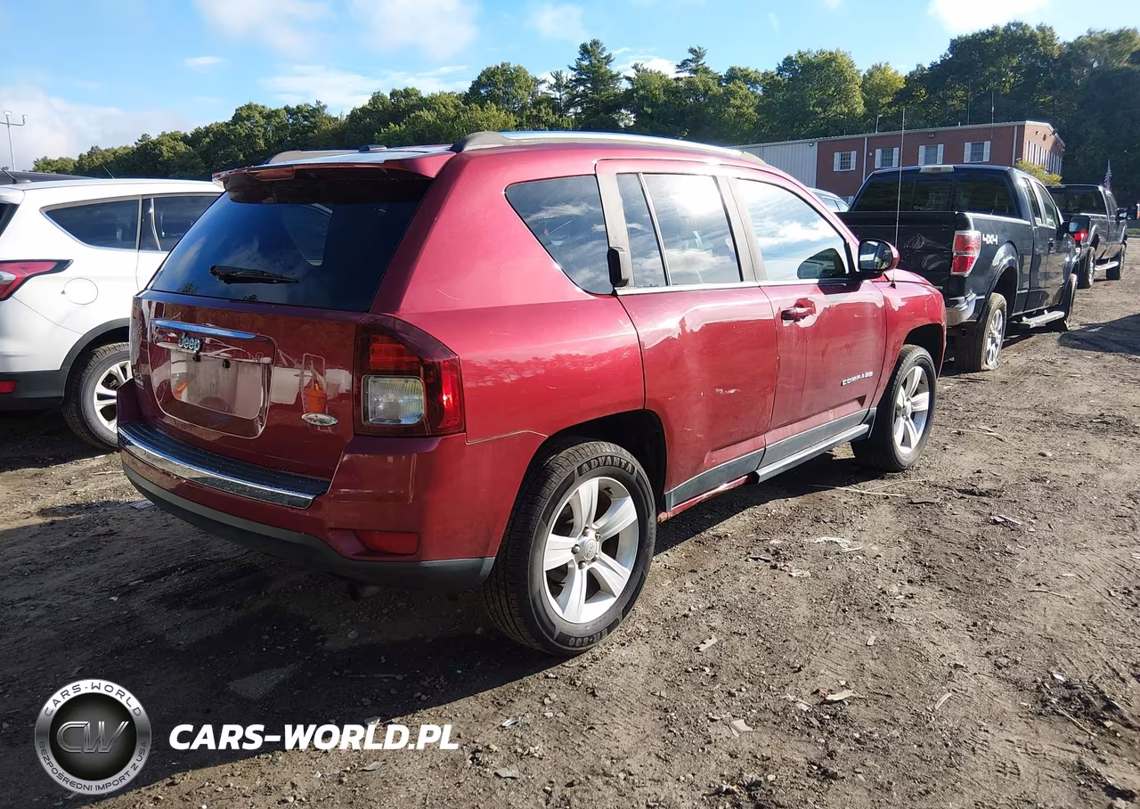 2015 Jeep Compass High Altitude Edition VIN:1C4NJDEB1FD357273 - 4