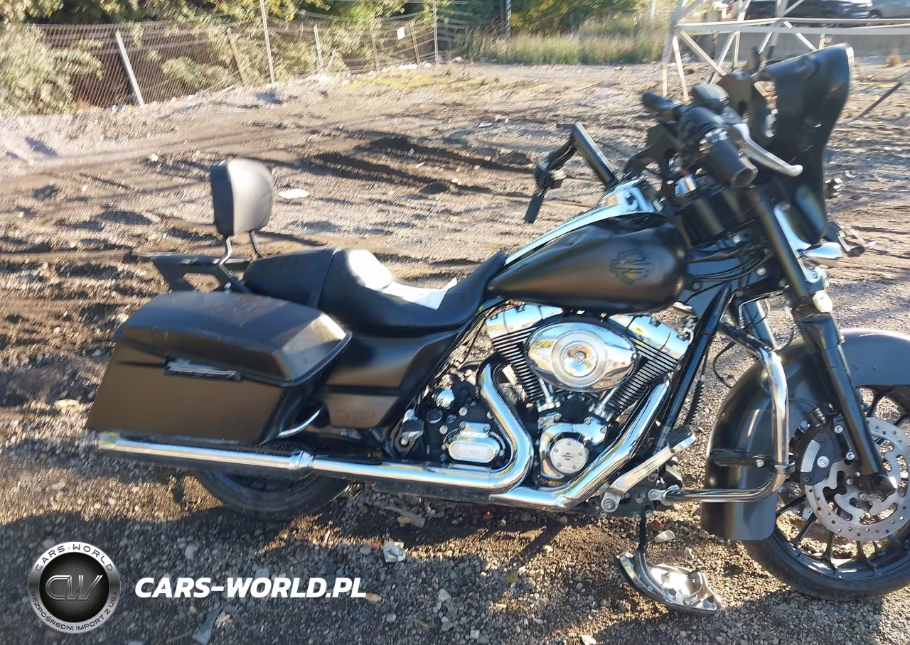 2013 Harley-Davidson Flhx Street Glide VIN:1HD1KBM19DB676680 - 12