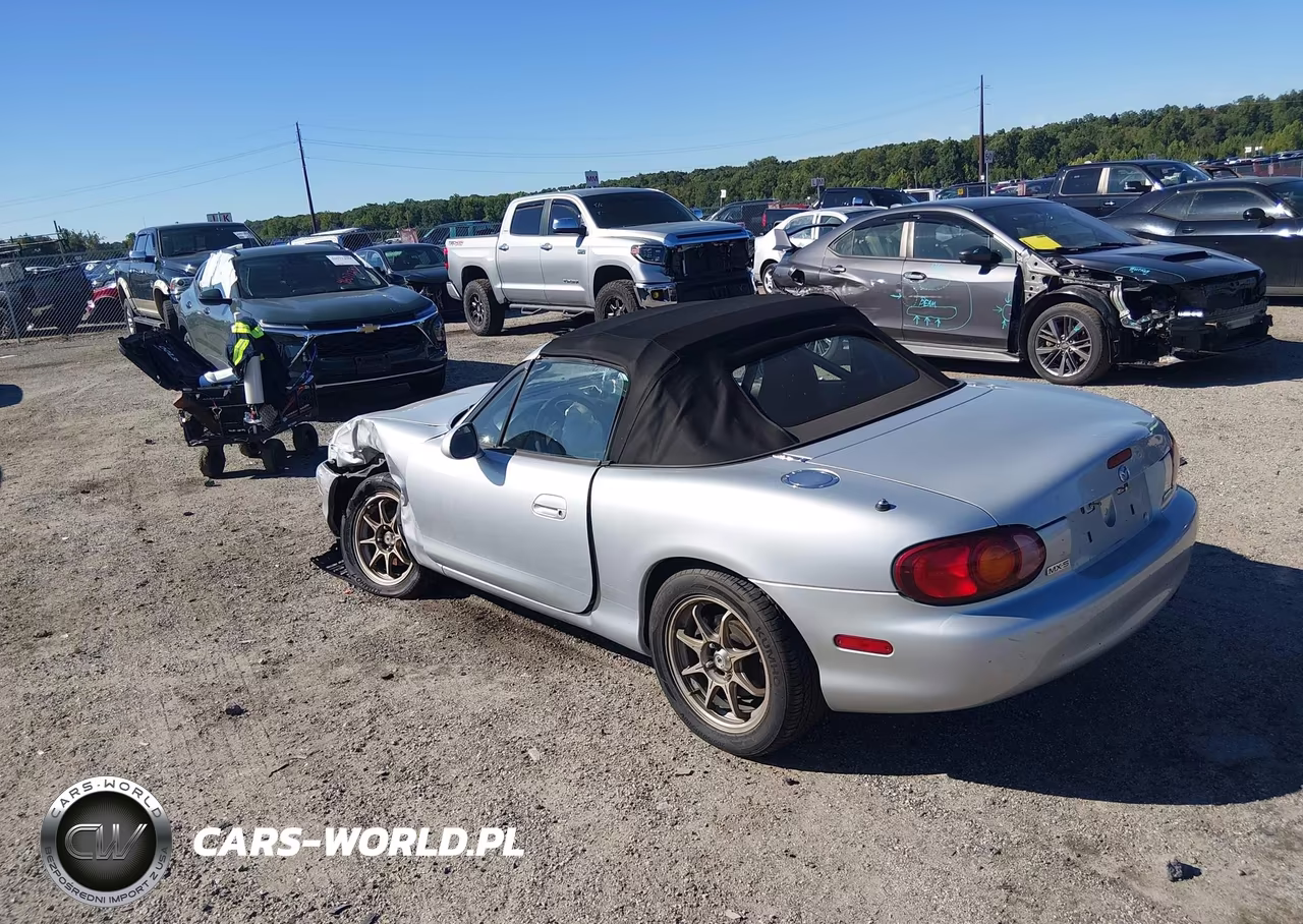 1999 Mazda Mx-5 Miata Leather Pkg-Popular Equipment Pkg-Sports Pkg-Touring Pkg VIN:JM1NB3539X0126615 - 3
