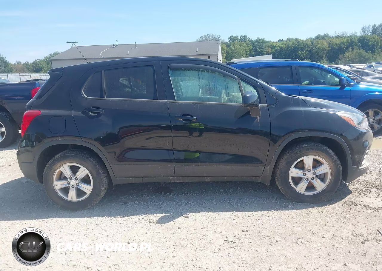2019 Chevrolet Trax Ls VIN:3GNCJNSB5KL258632 - 13