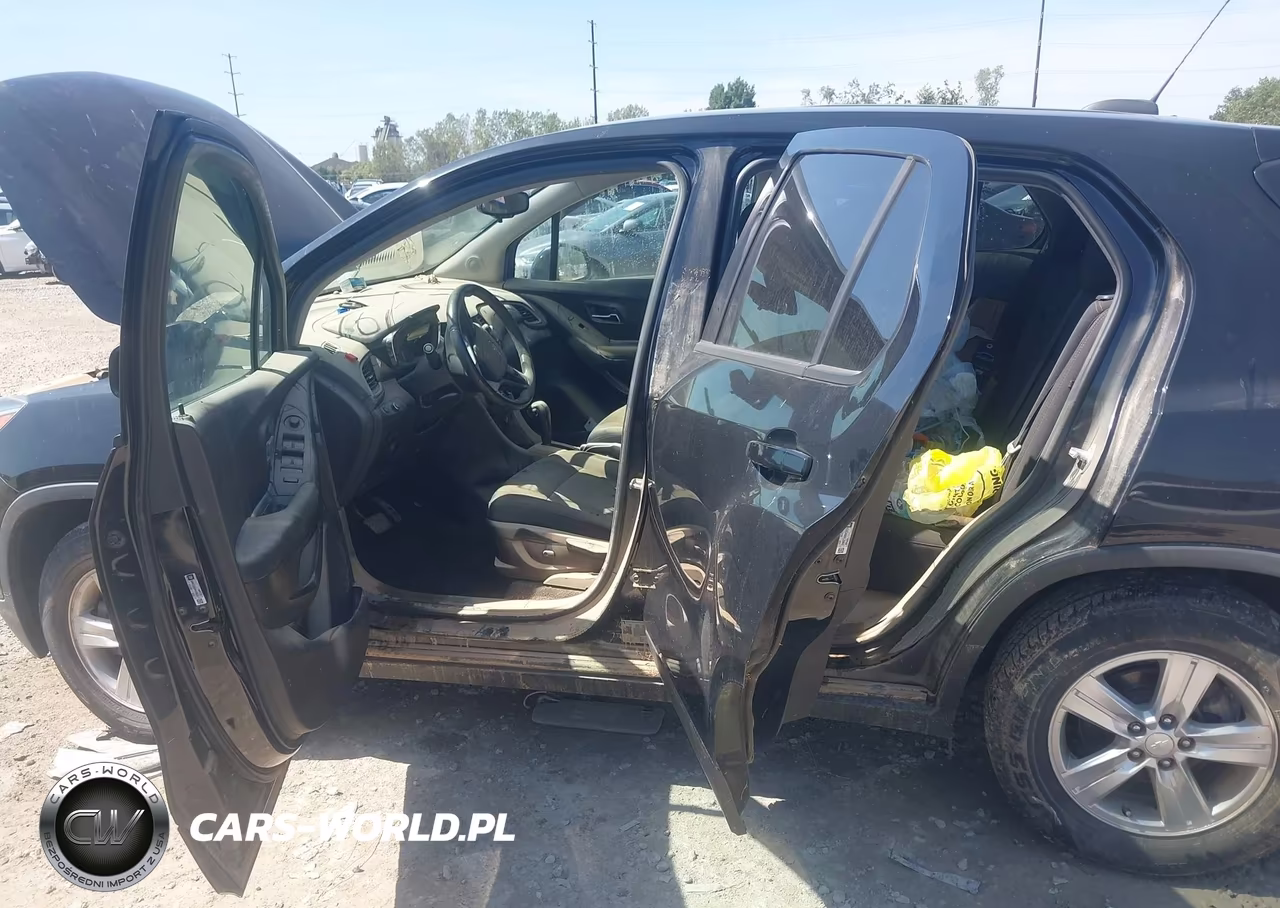 2019 Chevrolet Trax Ls VIN:3GNCJNSB5KL258632 - 6