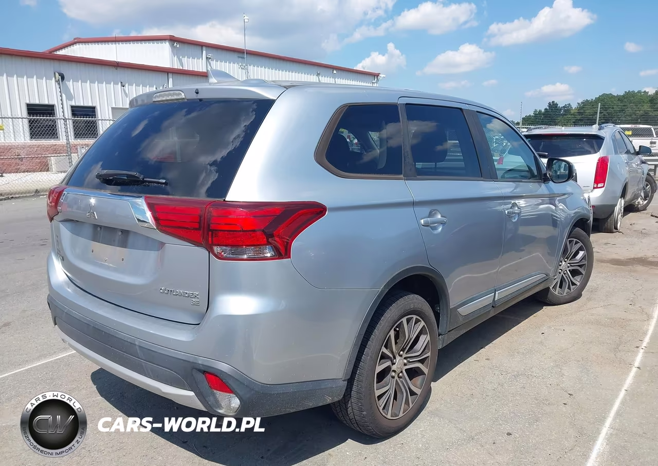2017 Mitsubishi Outlander Se VIN:JA4AD3A35HZ022466 - 4