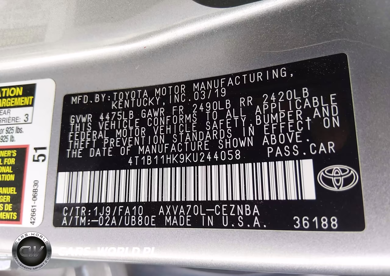 2019 Toyota Camry Le VIN:4T1B11HK9KU244058 - 9