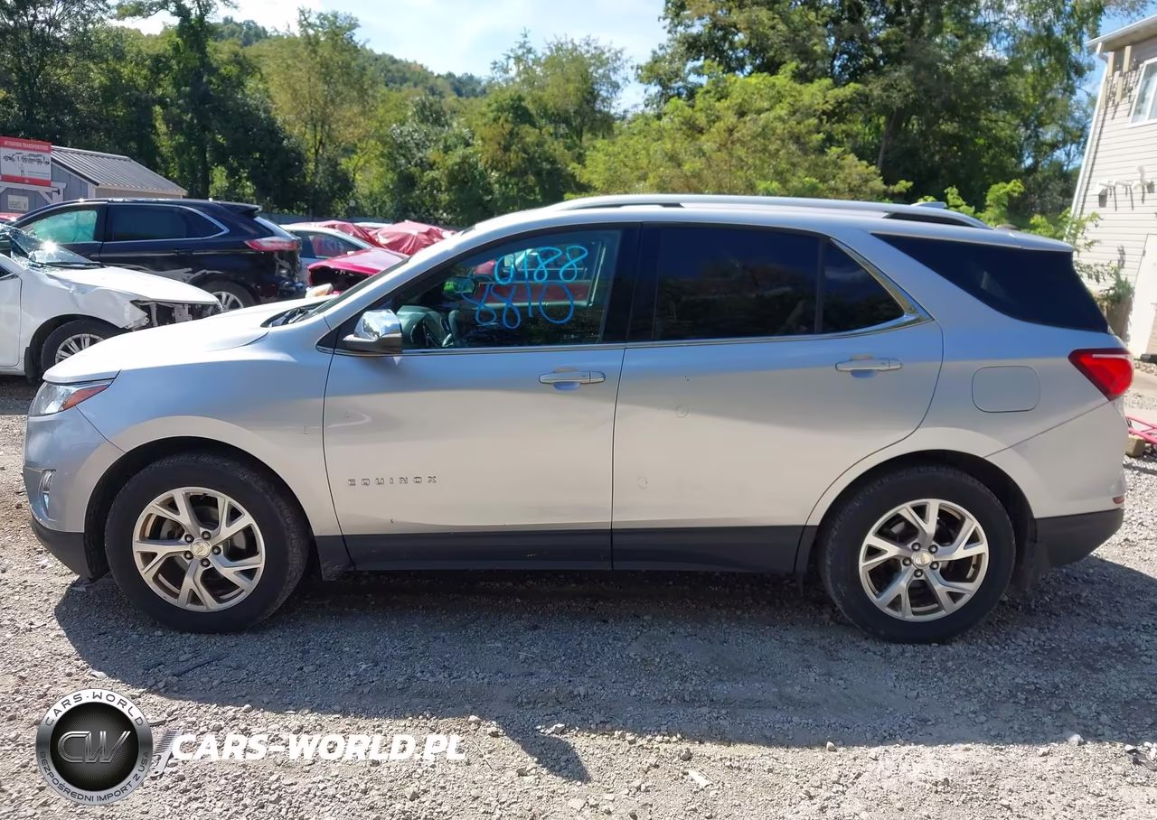 2018 Chevrolet Equinox Premier VIN:3GNAXVEV6JS571740 - 14