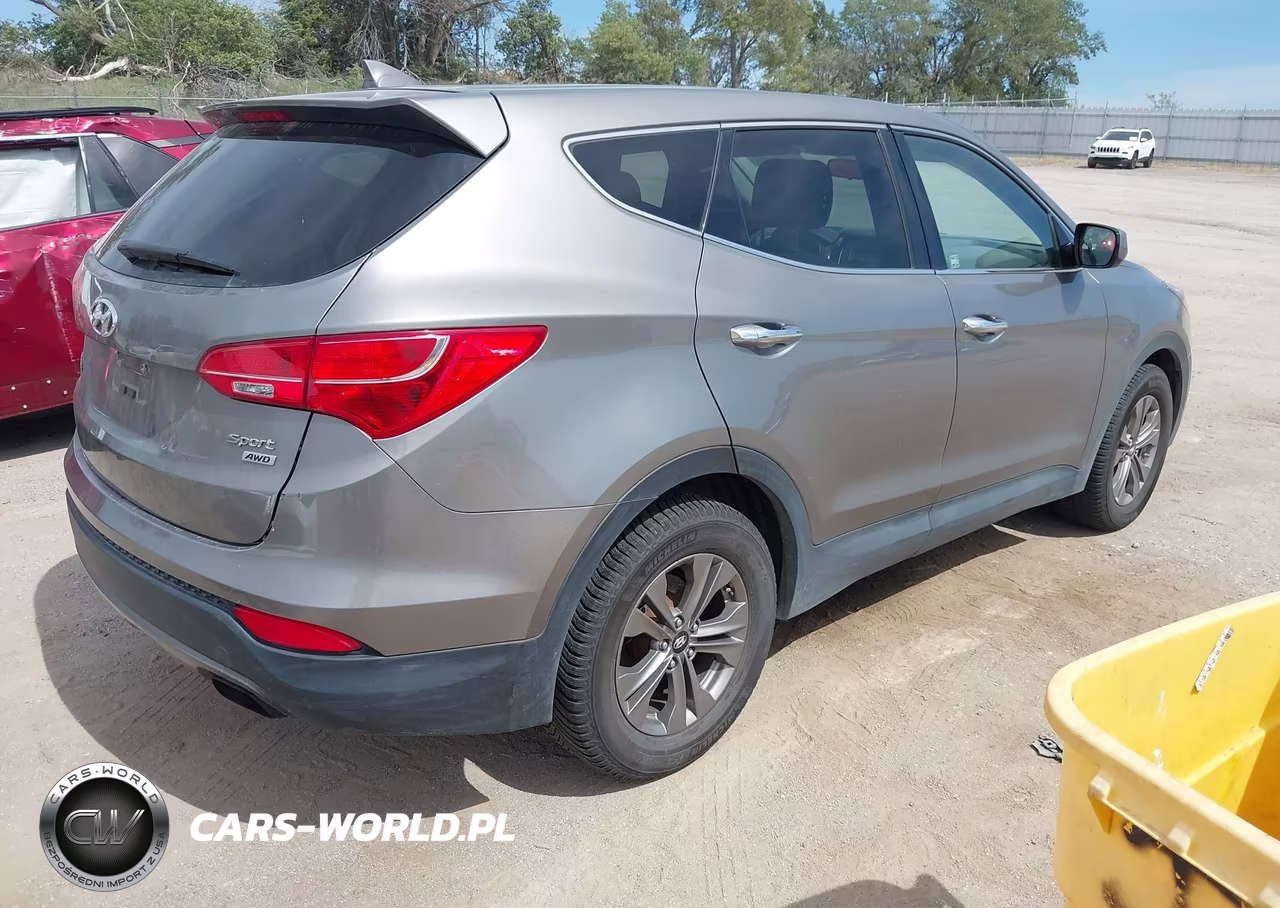 2015 Hyundai Santa Fe Sport 2.4L VIN:5XYZTDLB6FG246895 - 4