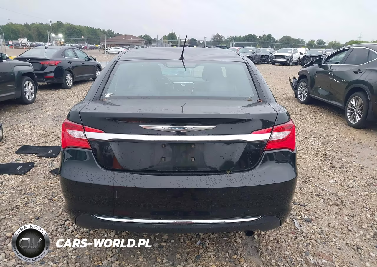 2013 Chrysler 200 Touring VIN:1C3CCBBB9DN634869 - 16