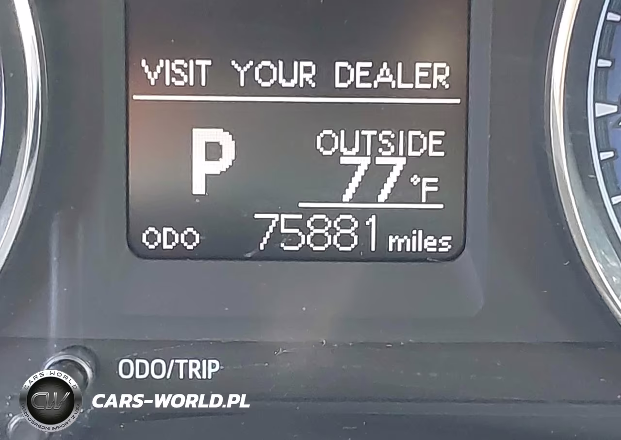 2018 Toyota Corolla Le VIN:2T1BURHE7JC119981 - 15