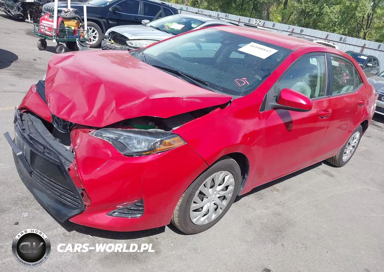 2018 Toyota Corolla Le VIN:2T1BURHE7JC119981 - 2