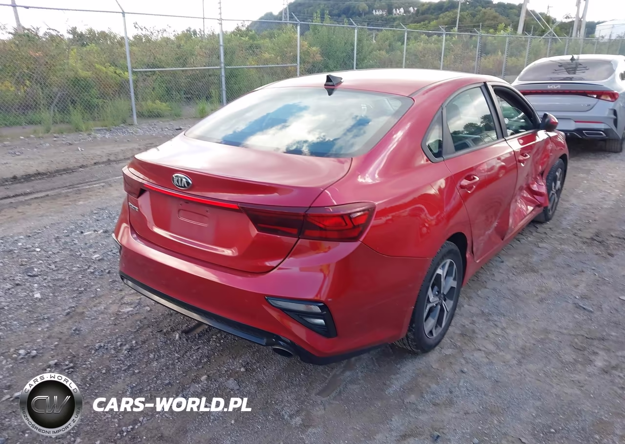 2021 Kia Forte Lxs VIN:3KPF24AD5ME286860 - 4