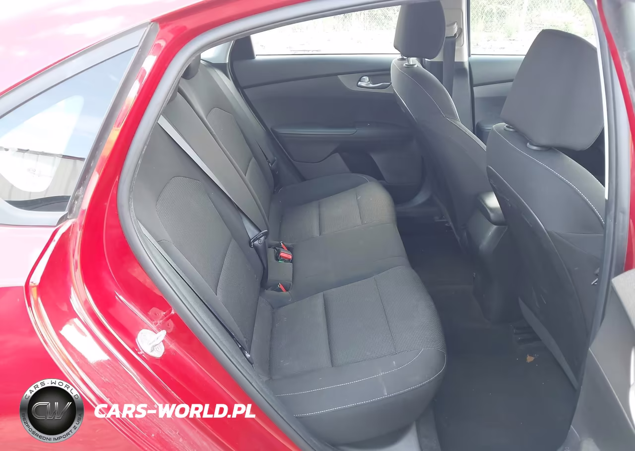 2021 Kia Forte Lxs VIN:3KPF24AD5ME286860 - 8
