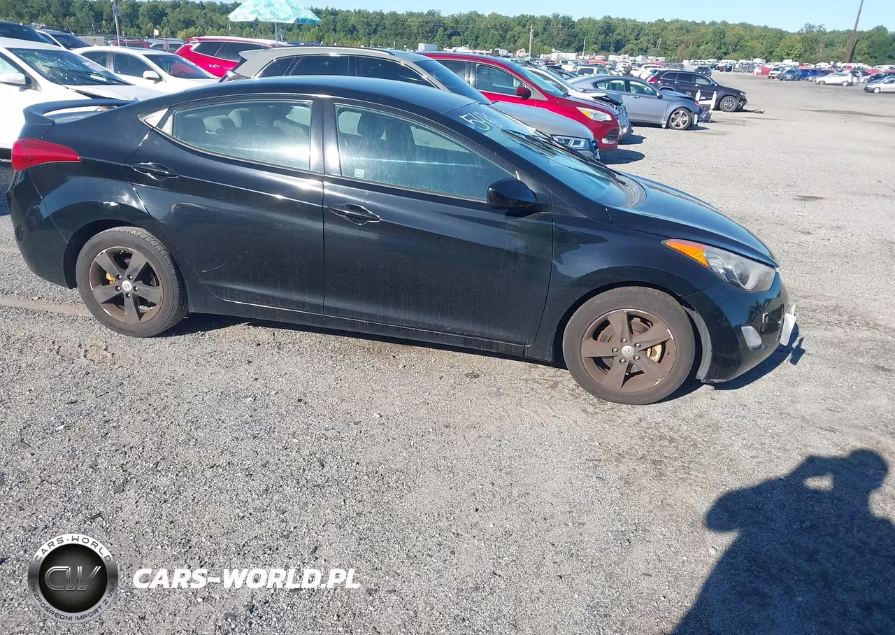 2013 Hyundai Elantra Gls
