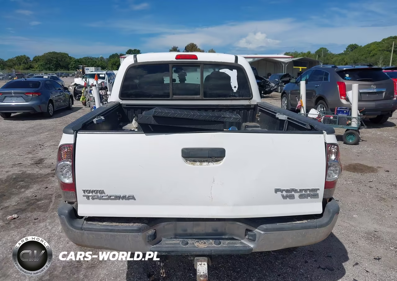 2015 Toyota Tacoma Prerunner V6 VIN:5TFJU4GN2FX067961 - 16