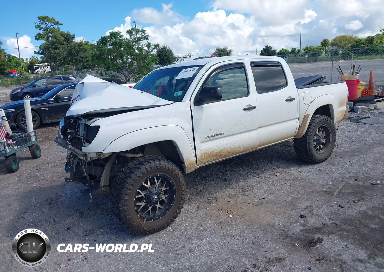 2015 Toyota Tacoma Prerunner V6 VIN:5TFJU4GN2FX067961 - 2