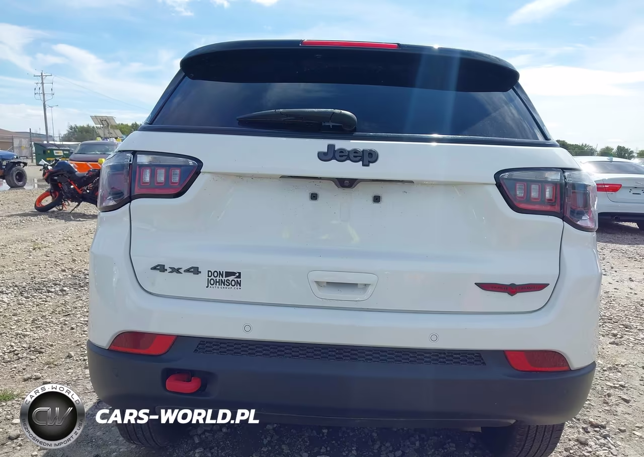 2024 Jeep Compass Trailhawk 4X4 VIN:3C4NJDDN6RT596957 - 16