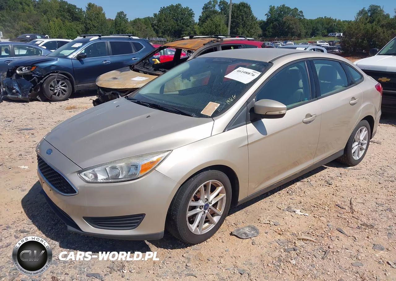 2017 Ford Focus Se VIN:1FADP3F21HL301271 - 2