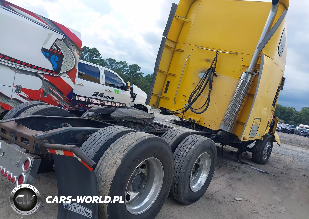 2007 Freightliner Conventional Columbia VIN:1FUJA6CK47PX35513 - 4