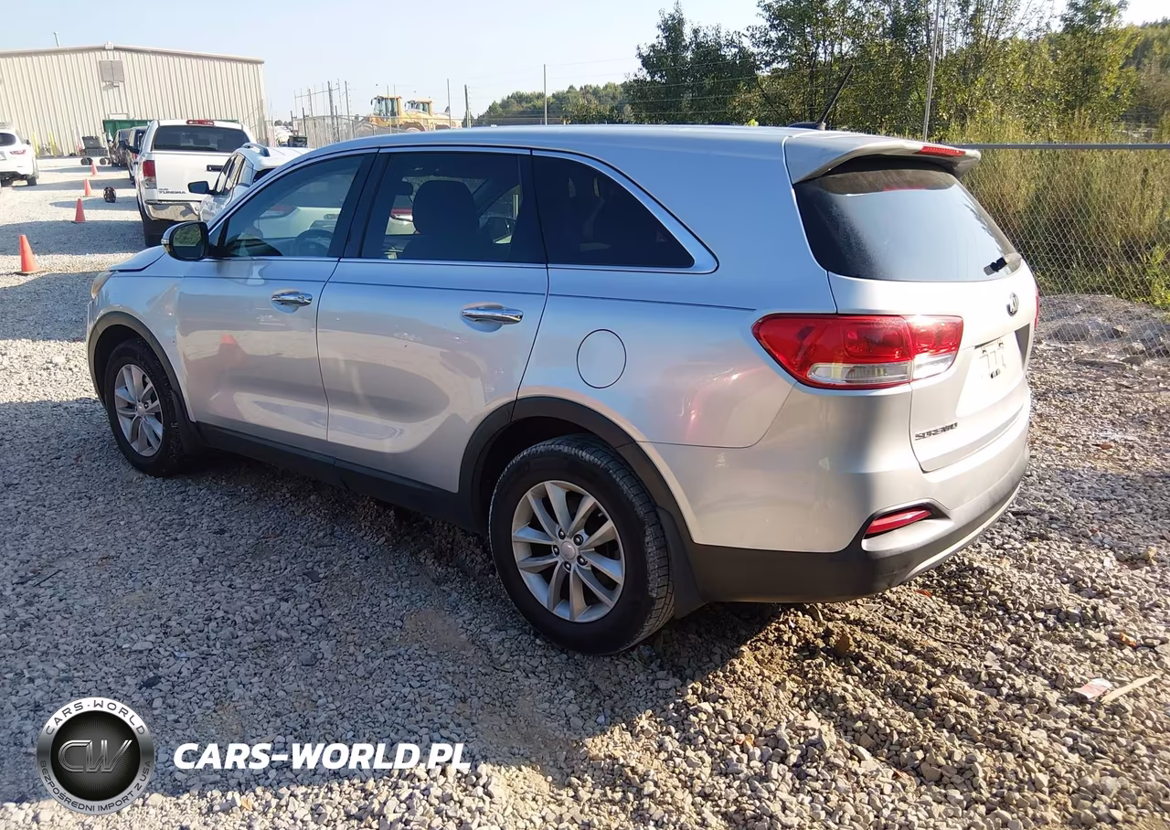 2016 Kia Sorento 2.4L L VIN:5XYPG4A30GG024376 - 3