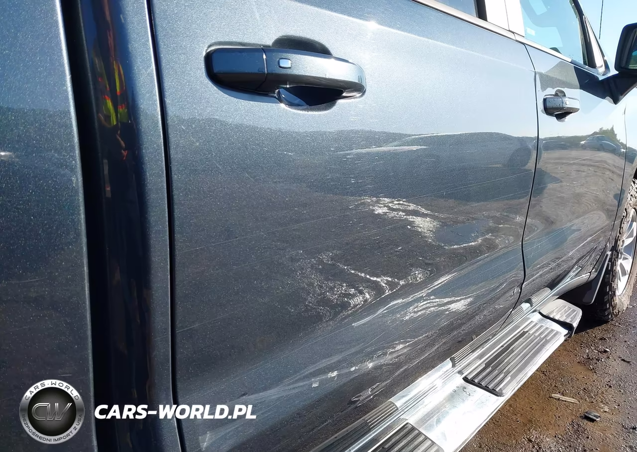 2019 Chevrolet Silverado 1500 Lt VIN:1GCUYDED4KZ270490 - 18